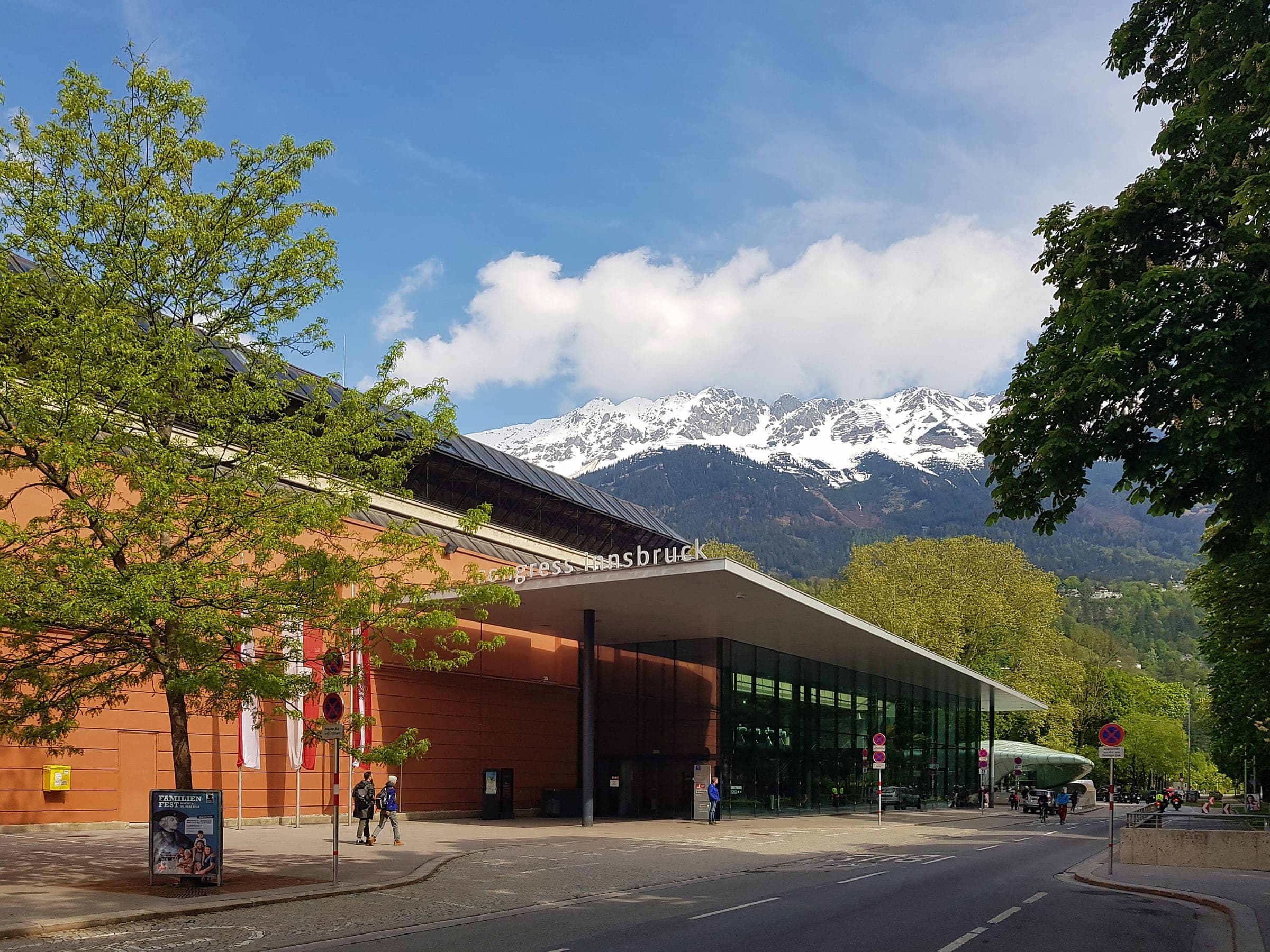 Congress Innsbruck stands on the Rennweg below the snow-capped Nordkette range
