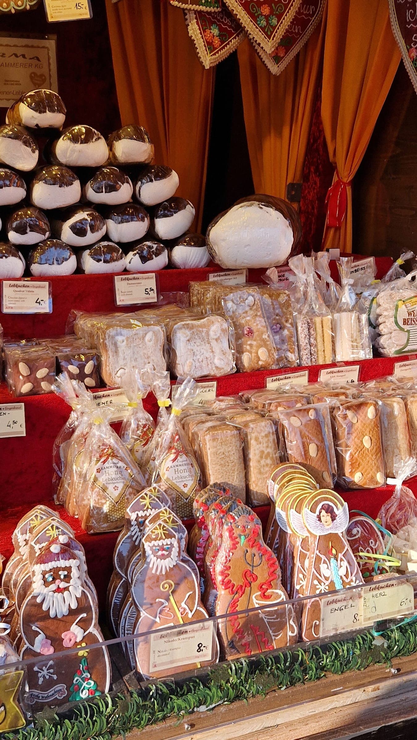 Bagged gingerbread and biscuits fill a stall counter at the Maria-Theresien-Platz market in Vienna.