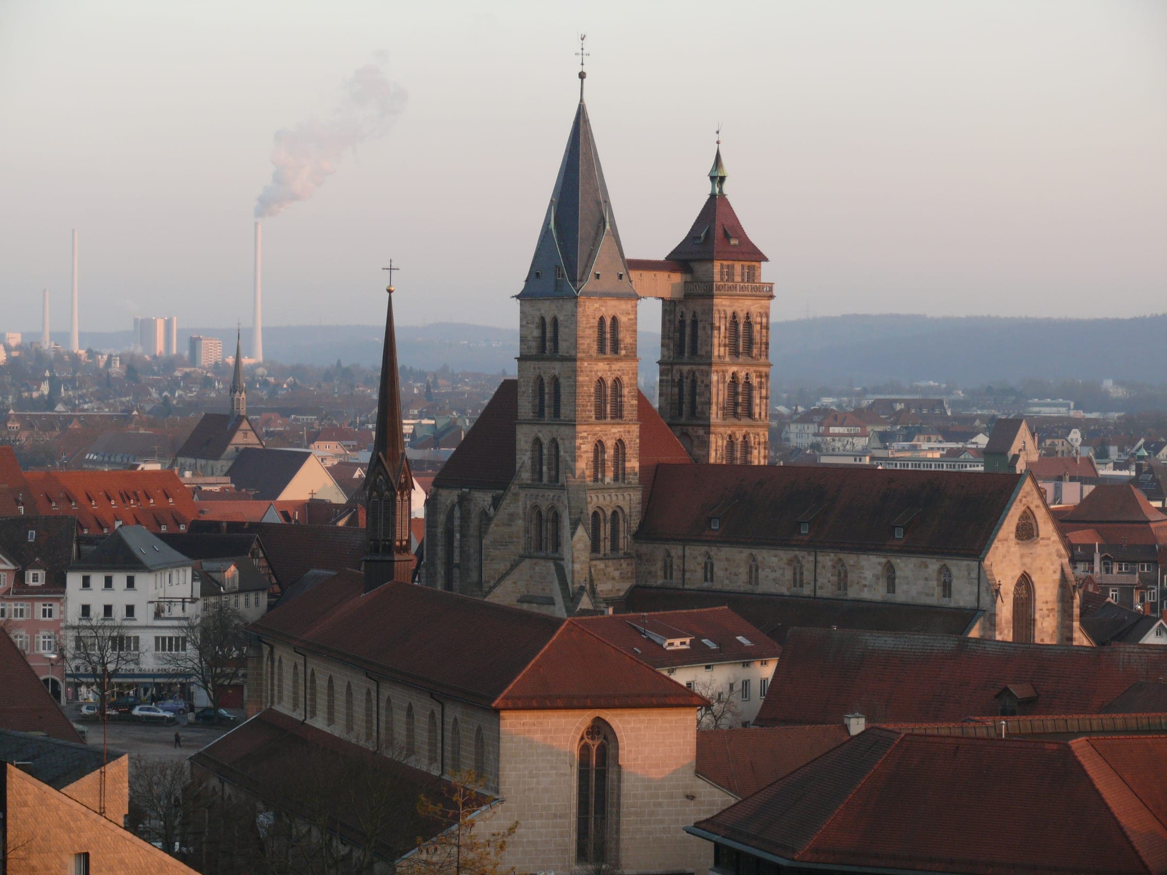 Red roofs of Esslingen's old town gather around the towers of St. Dionys and St. Paul on a winter morning.